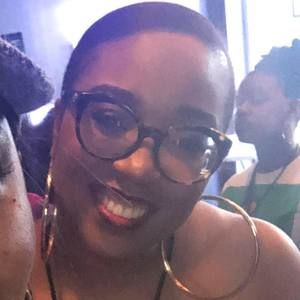 Meet your Posher, Jasmine